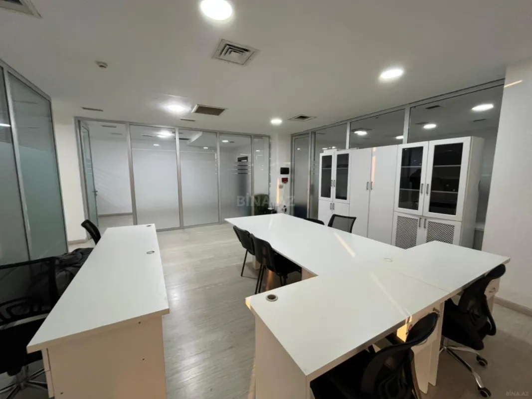Kirayə verilir 5 otaqlı ofis 120 m²