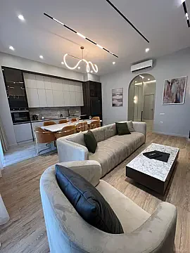 Kirayə verilir 3 otaqlı mənzil 125 m² — Bakı, Xətai 3 otaq 125.00 m²