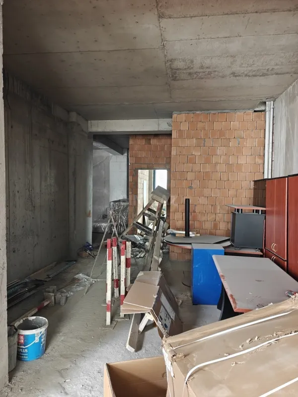 Kirayə verilir obyekt 340 m²