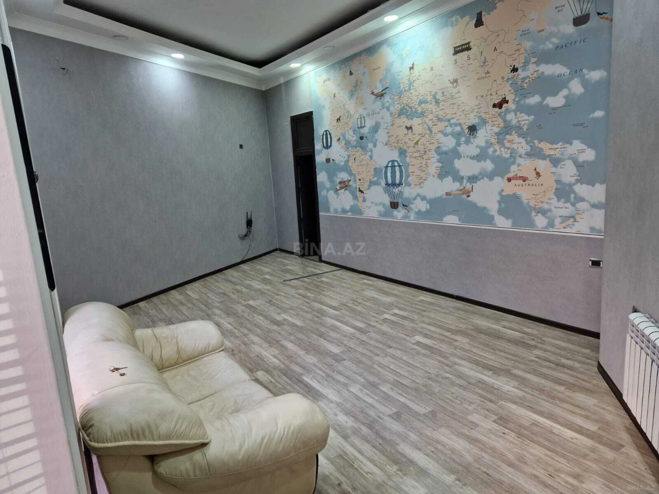 Kirayə verilir 7 otaqlı ofis 200 m²
