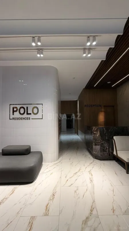 Satılır 4 otaqlı mənzil 207 m²