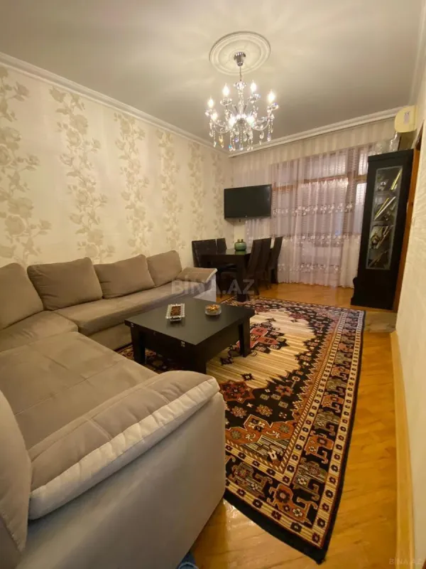 Satılır 3 otaqlı mənzil 74 m²