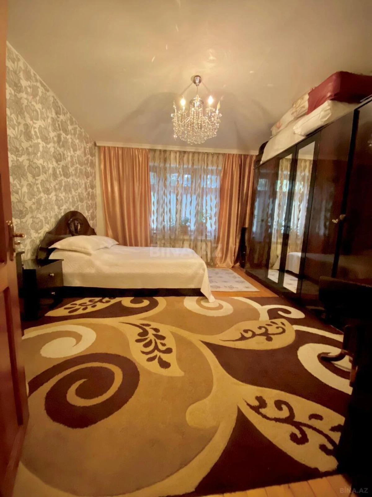 Satılır 3 otaqlı mənzil 74 m²