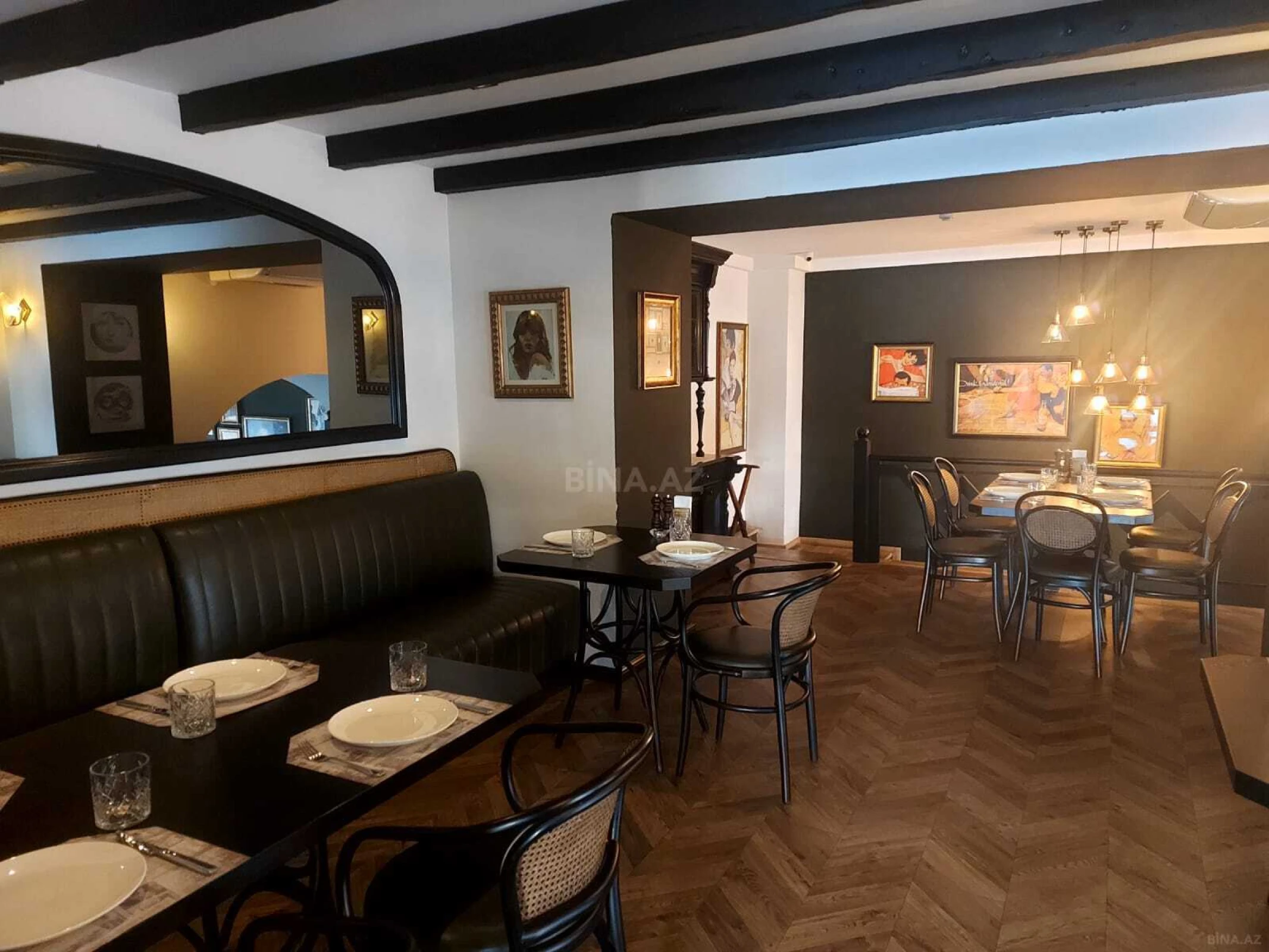 Satılır obyekt 300 m²