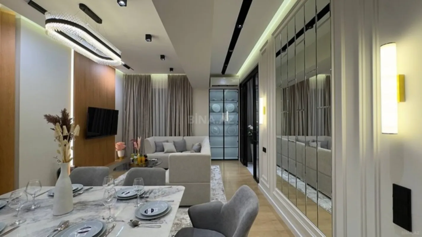 Kirayə verilir 3 otaqlı mənzil 130 m²