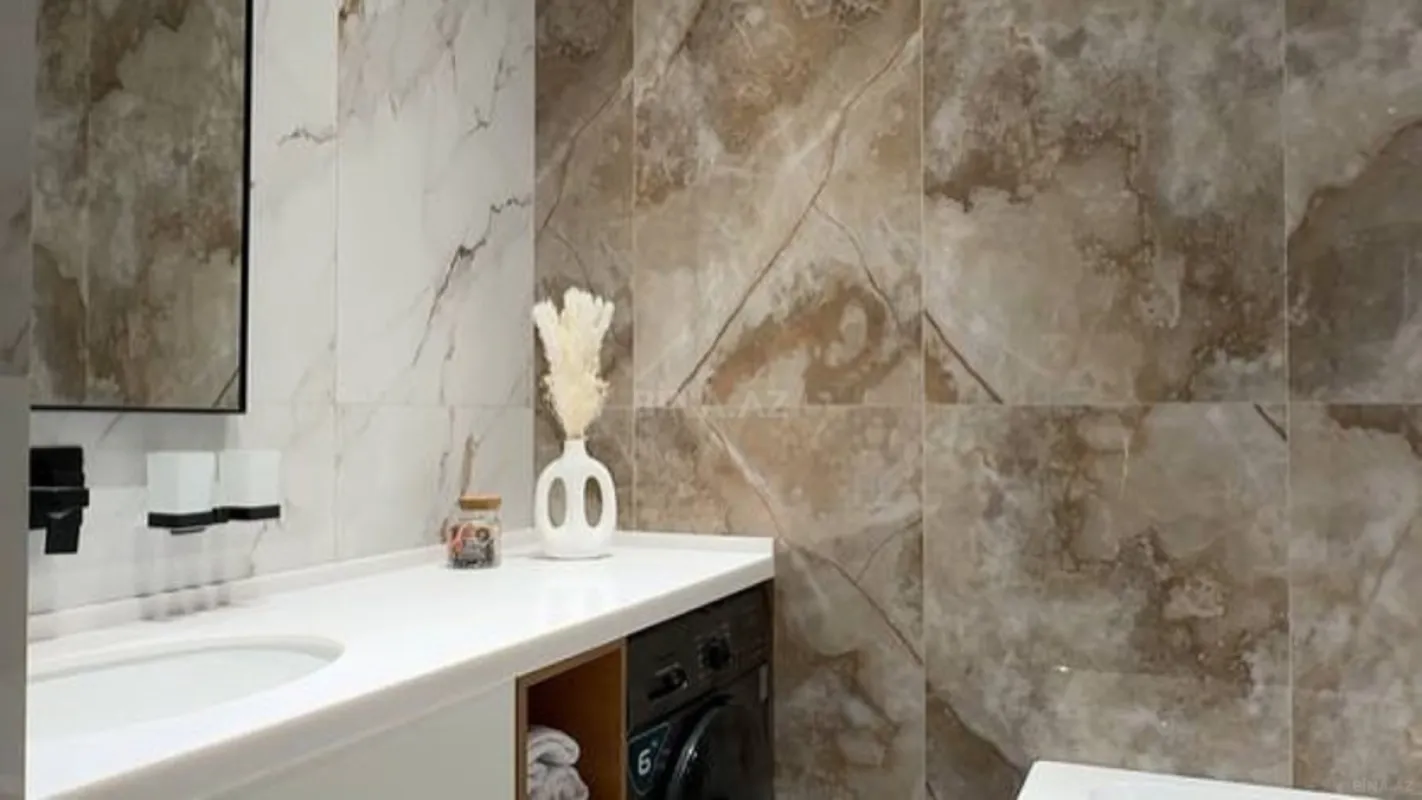 Kirayə verilir 3 otaqlı mənzil 130 m²