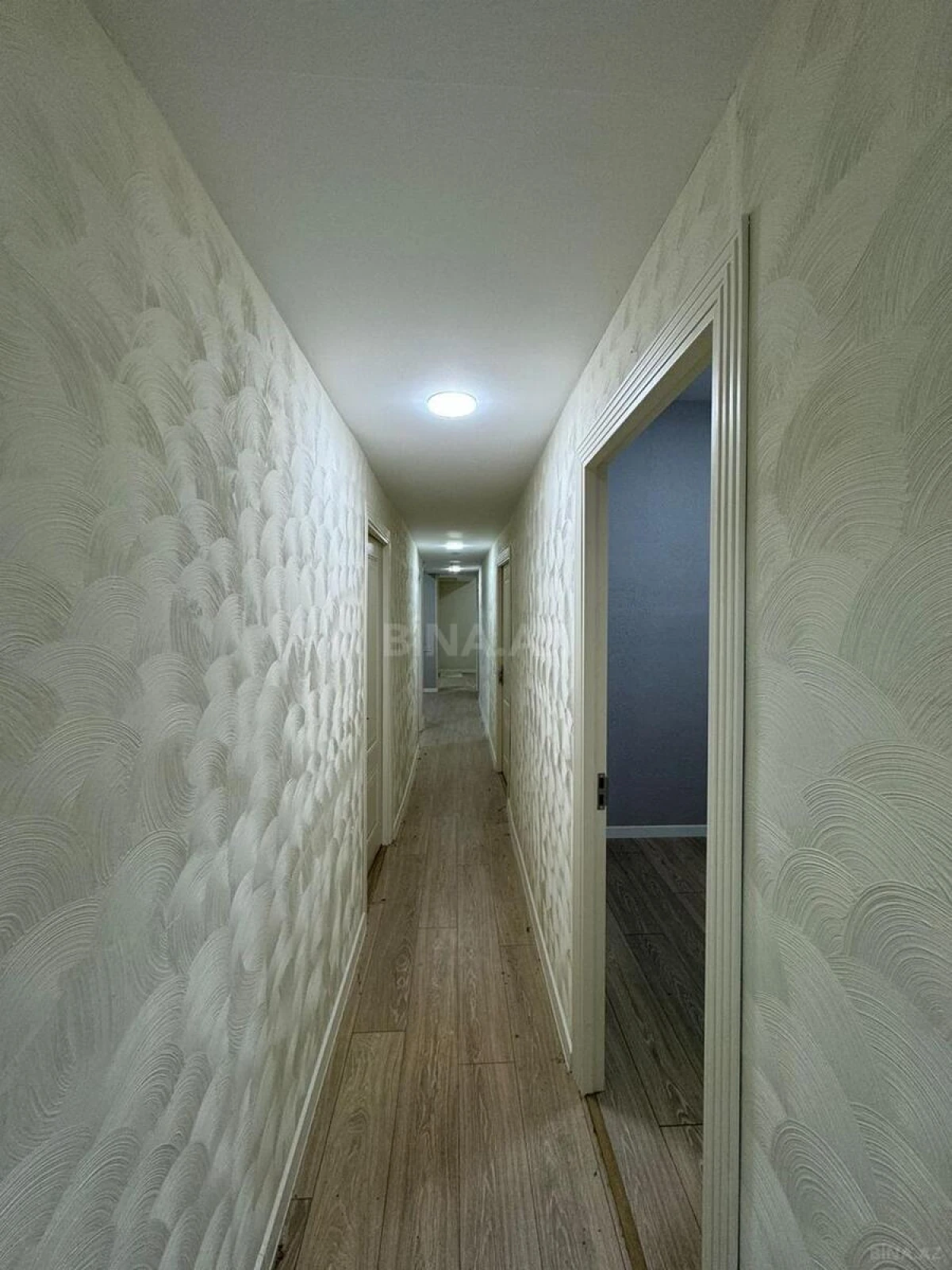 Kirayə verilir obyekt 300 m²