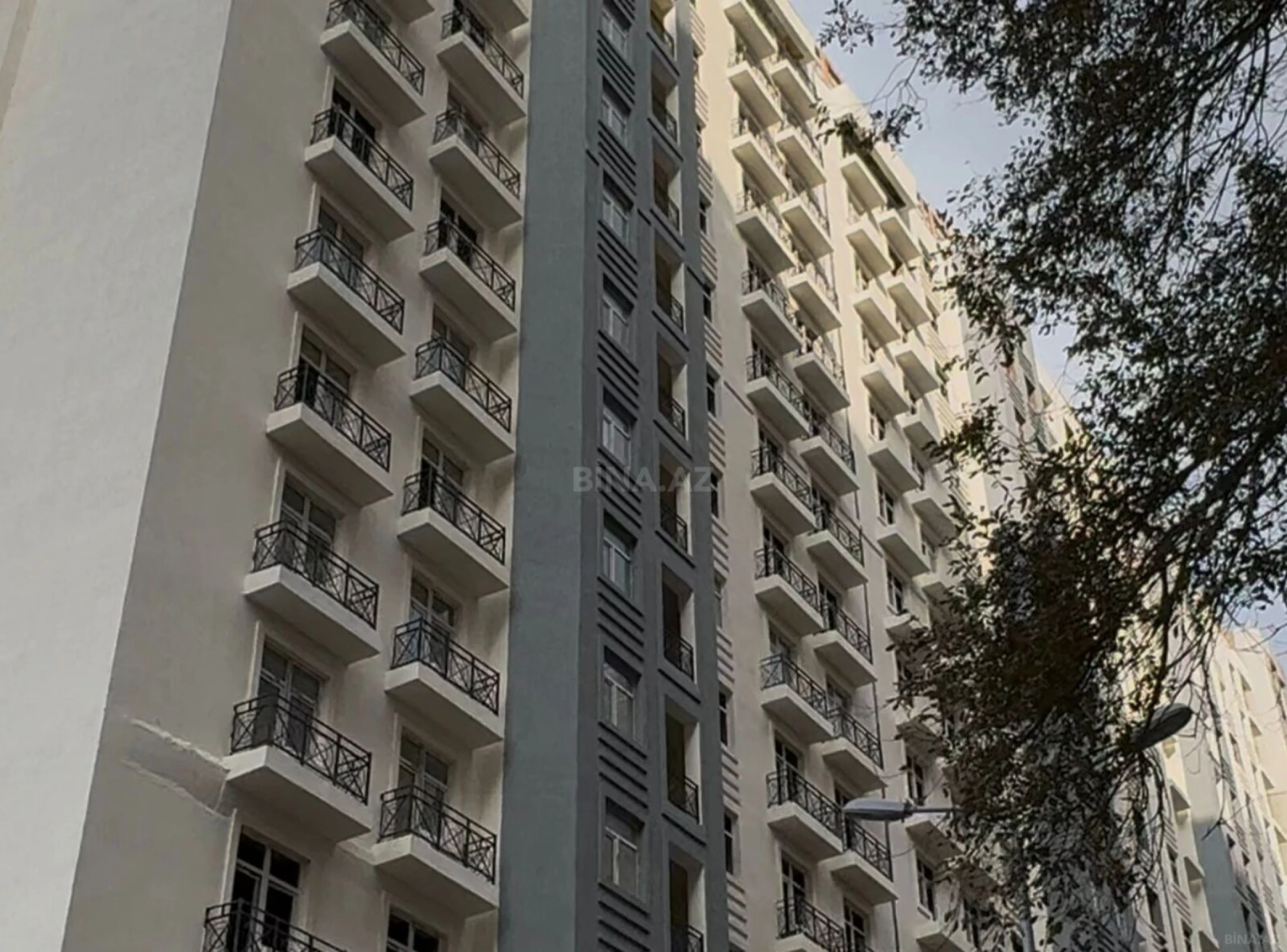 Satılır 1 otaqlı mənzil 66.2 m²