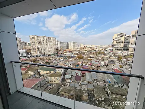 Satılır 3 otaqlı mənzil 110 m²