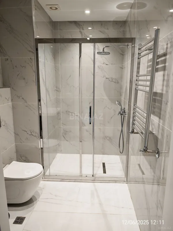 Satılır 3 otaqlı mənzil 110 m²