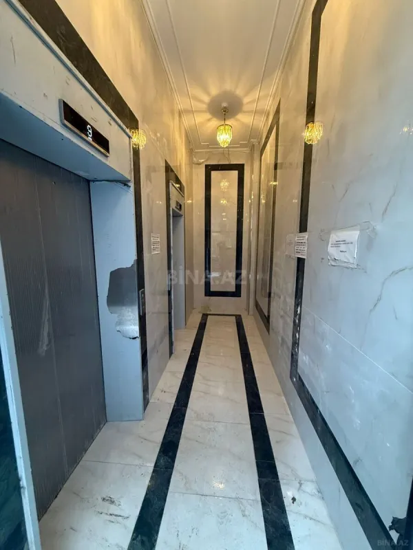 Satılır 2 otaqlı mənzil 79 m²