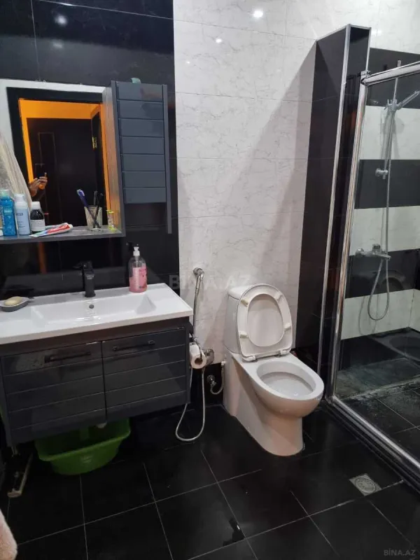 Satılır 3 otaqlı mənzil 167 m²