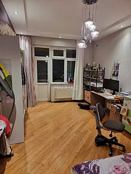 Satılır 3 otaqlı mənzil 167 m²