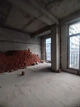 Satılır 3 otaqlı mənzil 157 m²