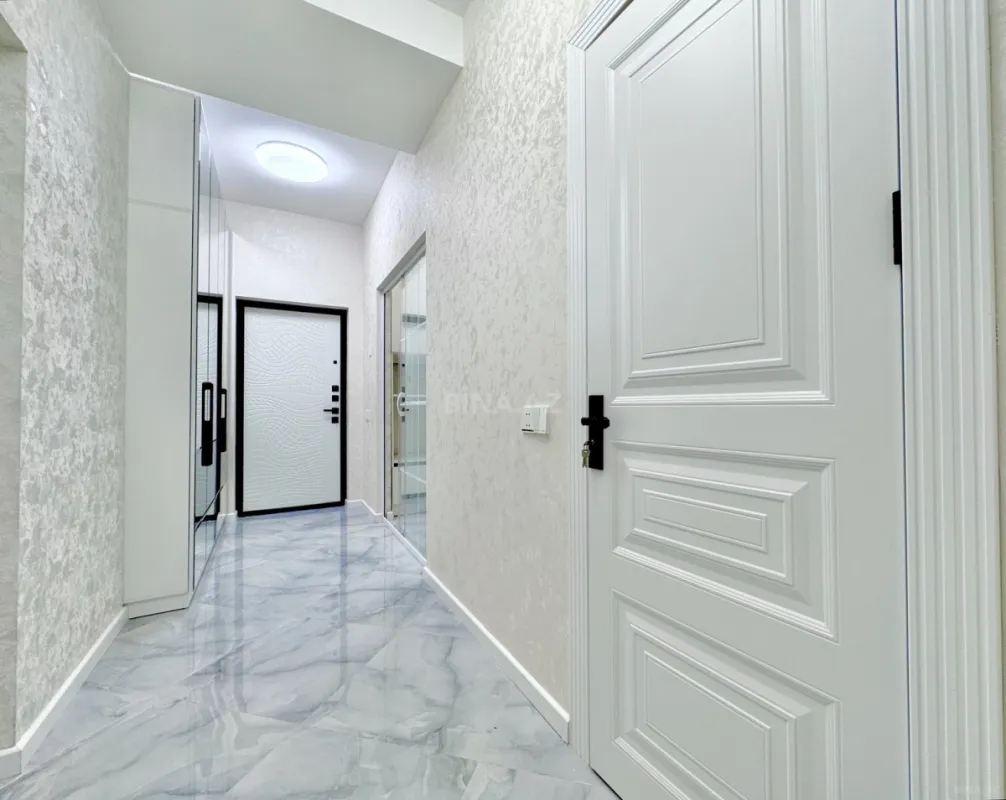 Satılır 2 otaqlı mənzil 70 m²