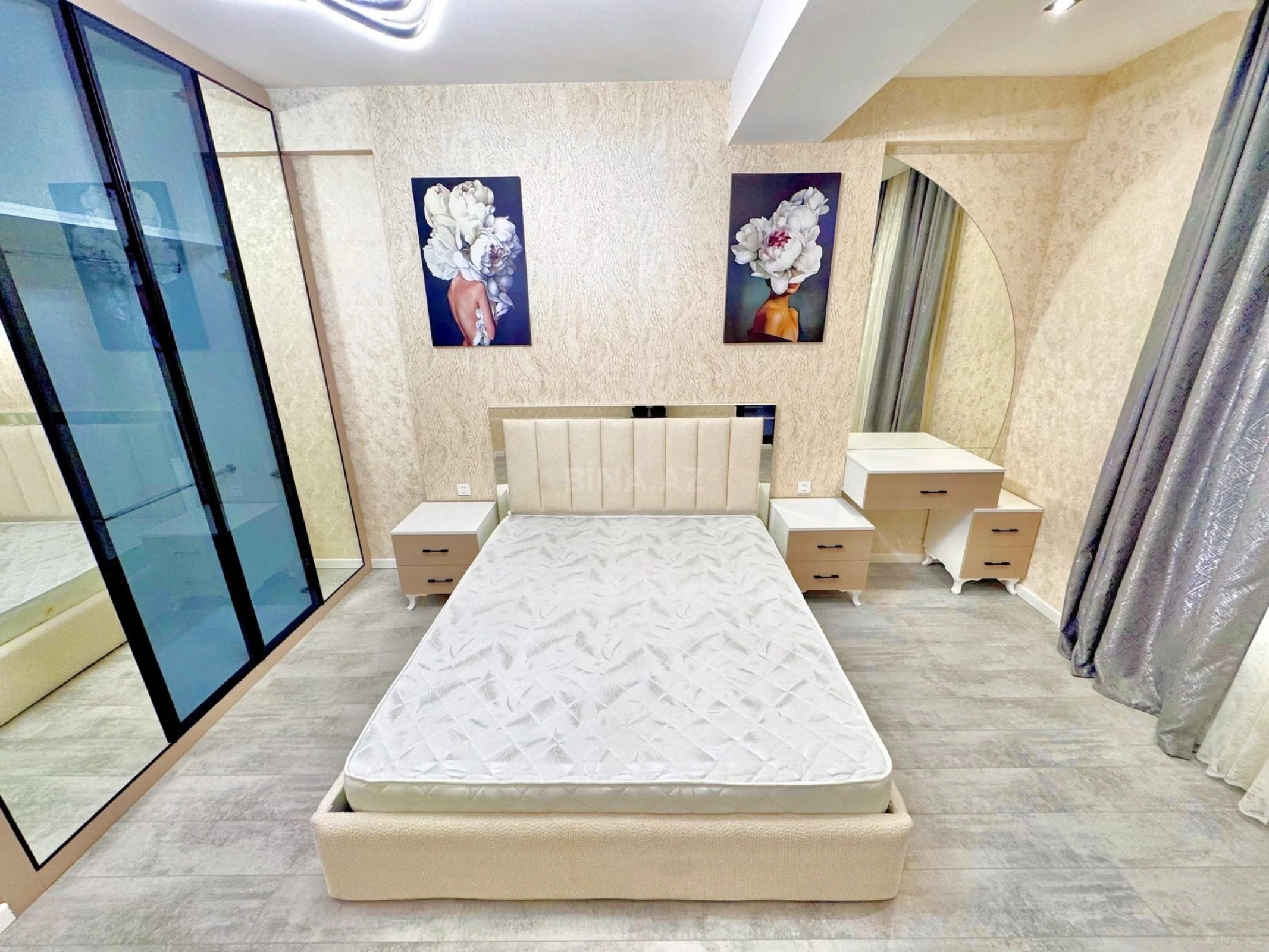 Satılır 2 otaqlı mənzil 70 m²