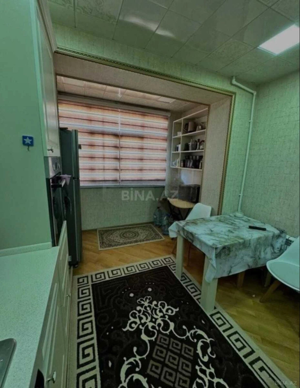 Satılır 4 otaqlı mənzil 100 m²