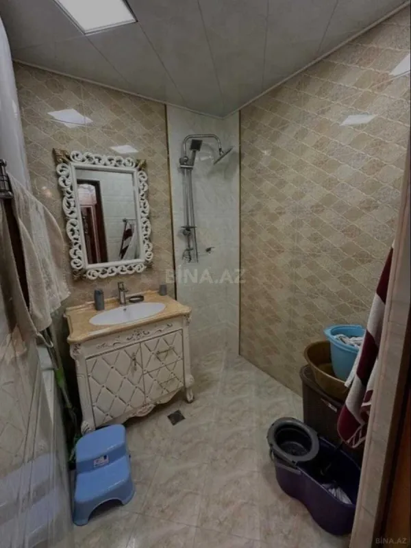 Satılır 4 otaqlı mənzil 100 m²