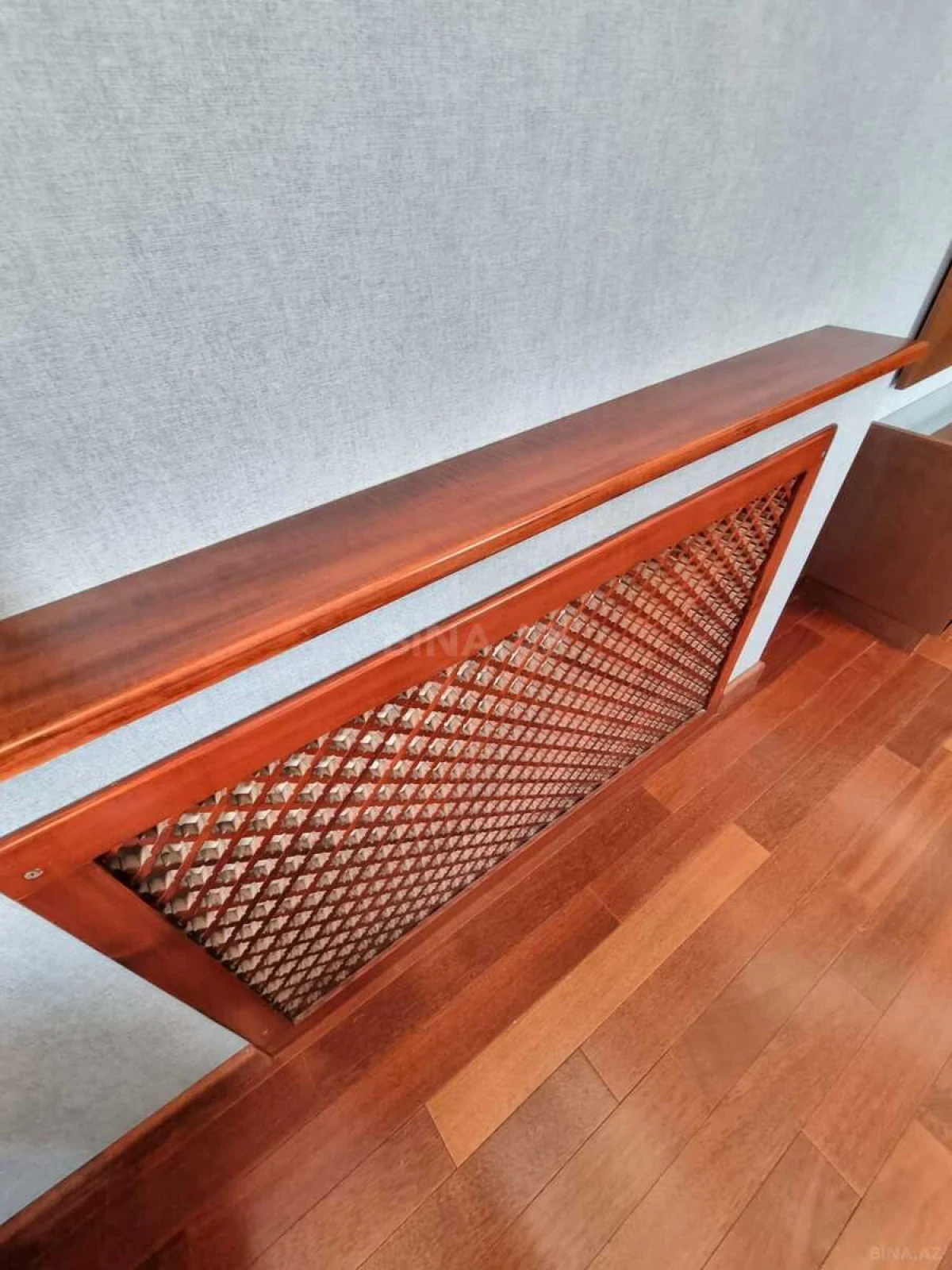 Satılır 4 otaqlı mənzil 185 m²