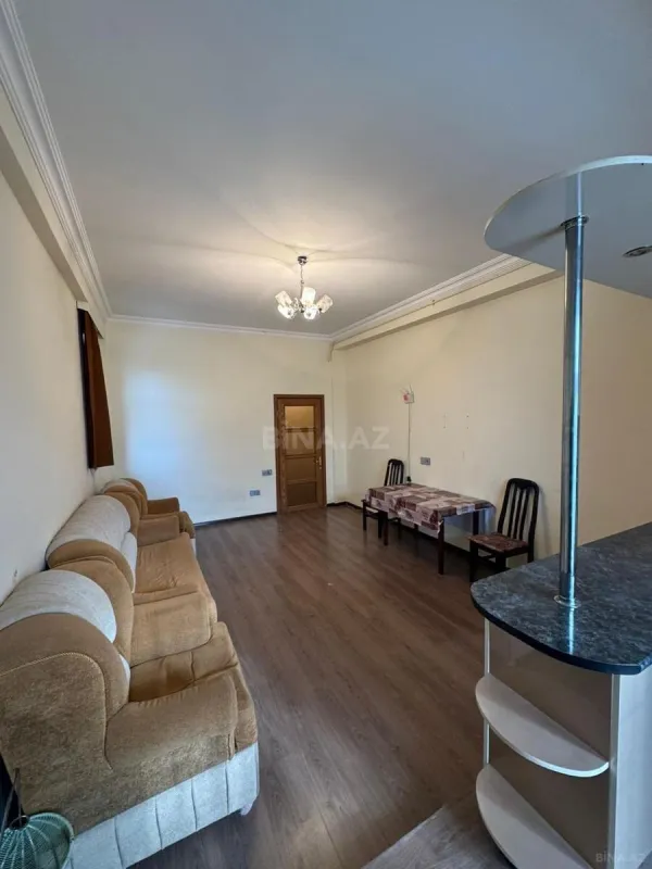 Satılır 2 otaqlı mənzil 60 m²