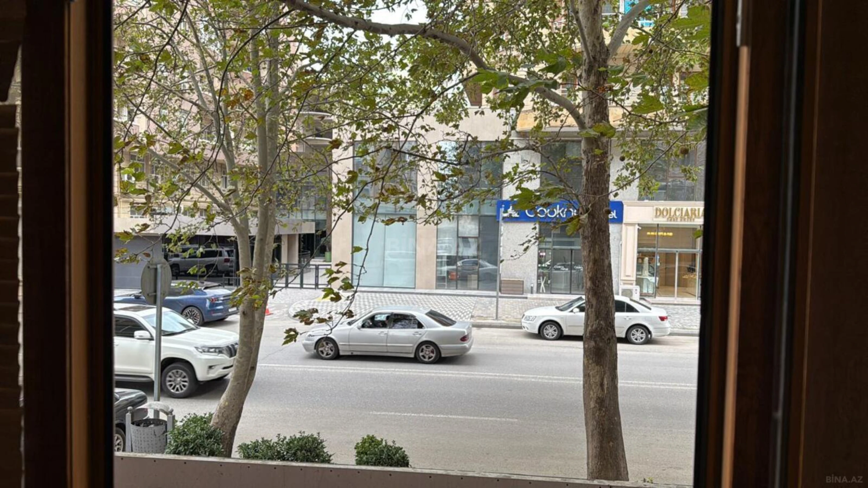 Kirayə verilir 3 otaqlı ofis 70 m²