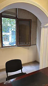 Kirayə verilir 3 otaqlı ofis 70 m²