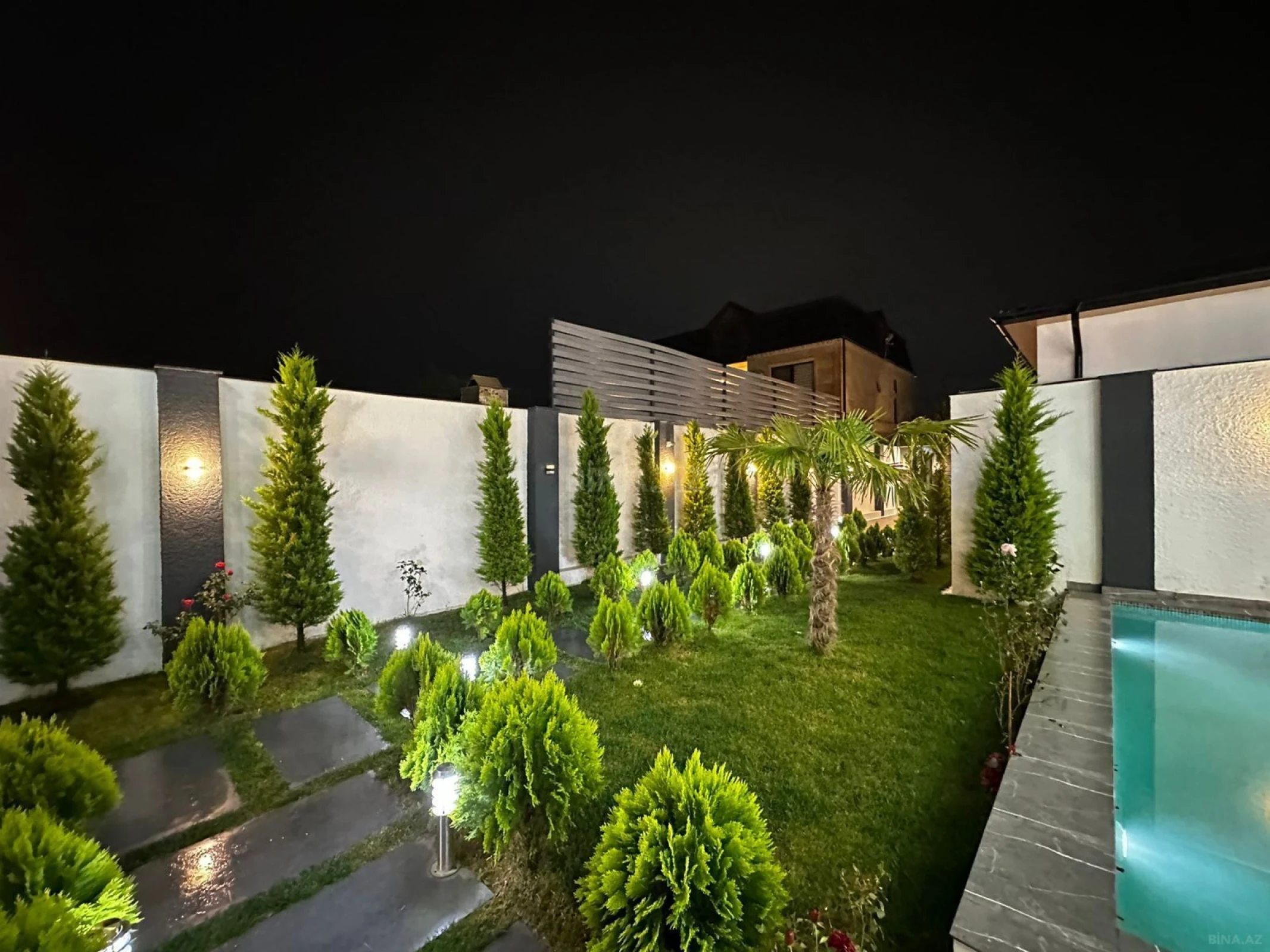 Satılır 4 otaqlı həyət evi 180 m²