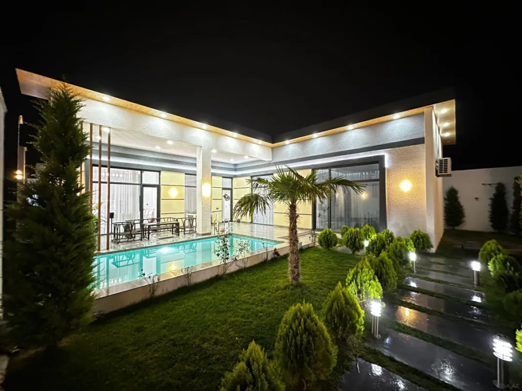 Satılır 4 otaqlı həyət evi 180 m²