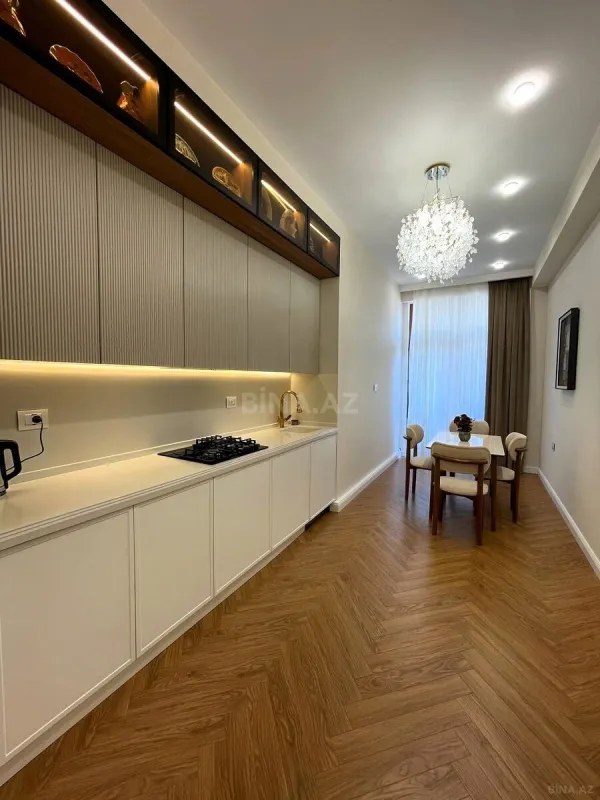 Satılır 3 otaqlı mənzil 119 m²