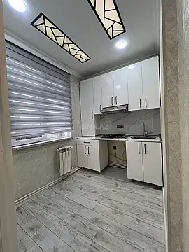 Satılır 2 otaqlı mənzil 58 m²