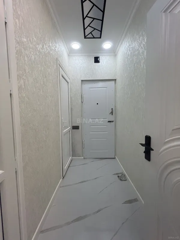 Satılır 2 otaqlı mənzil 58 m²