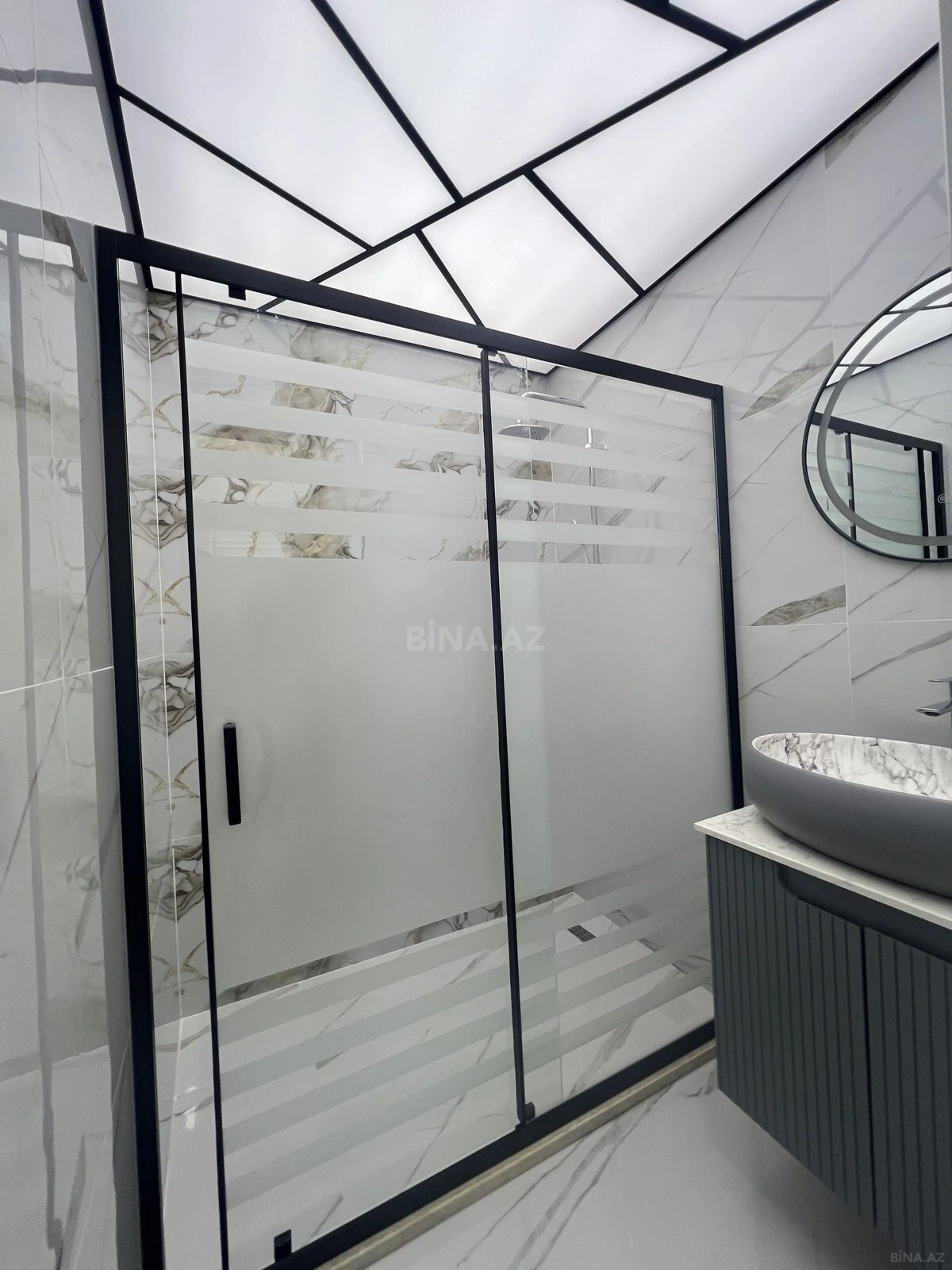 Satılır 2 otaqlı mənzil 58 m²