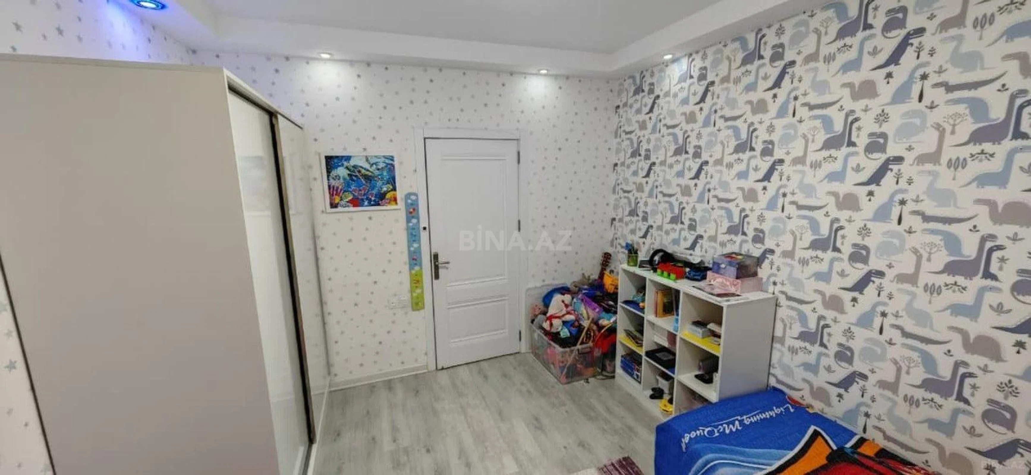 Satılır 3 otaqlı mənzil 74 m²