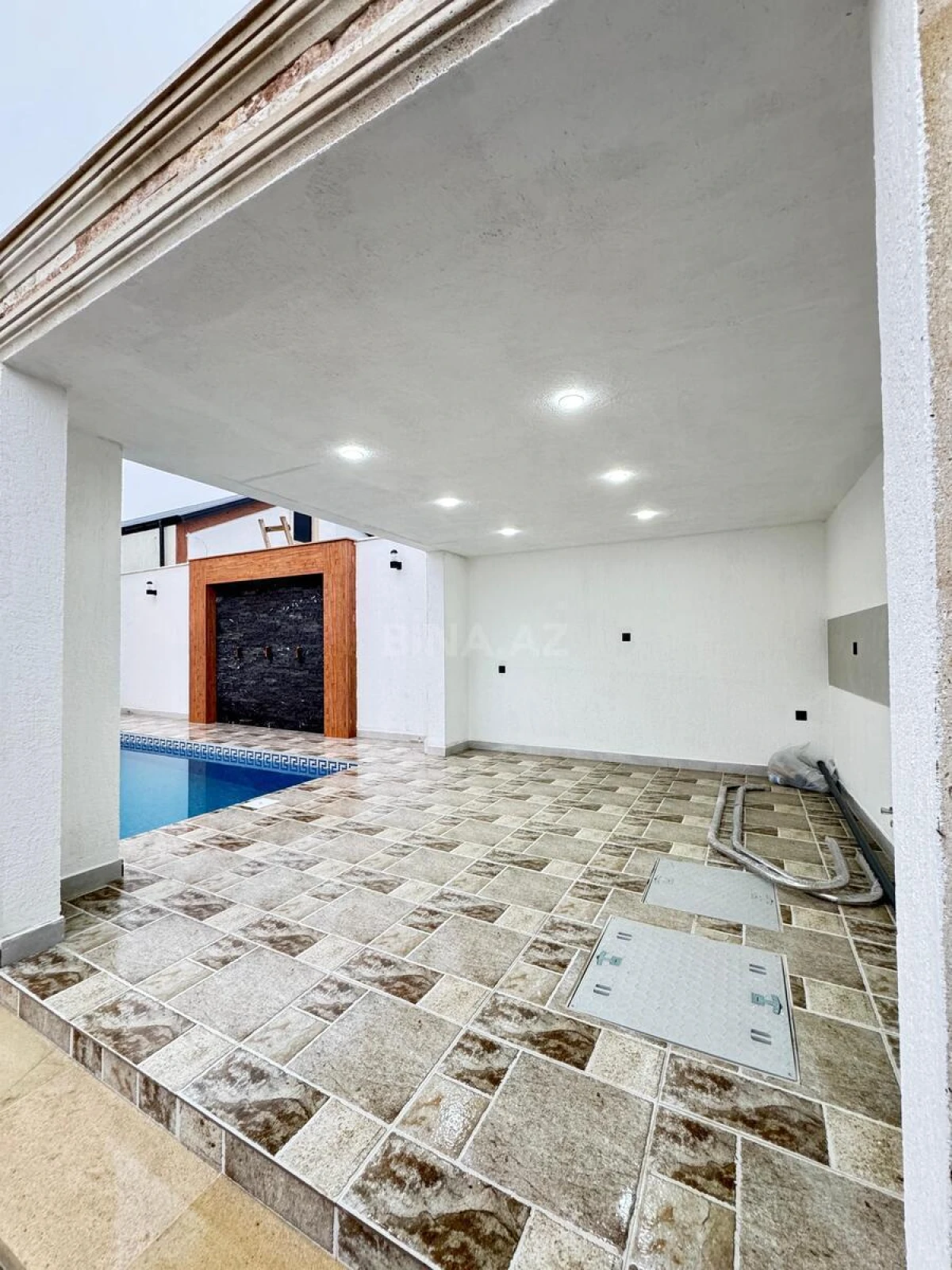 Satılır 4 otaqlı həyət evi 150 m²