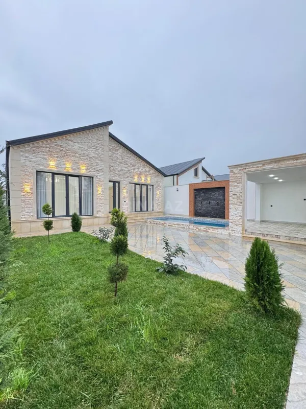 Satılır 4 otaqlı həyət evi 150 m²