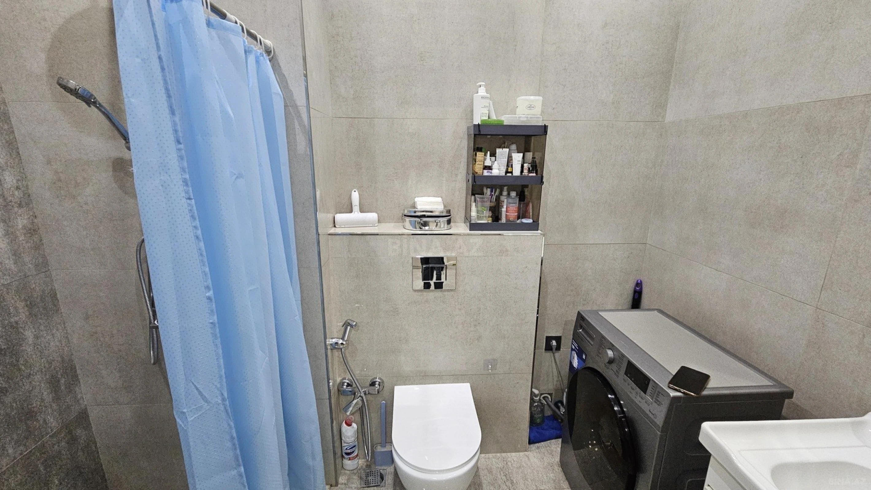 Satılır 2 otaqlı mənzil 59 m²