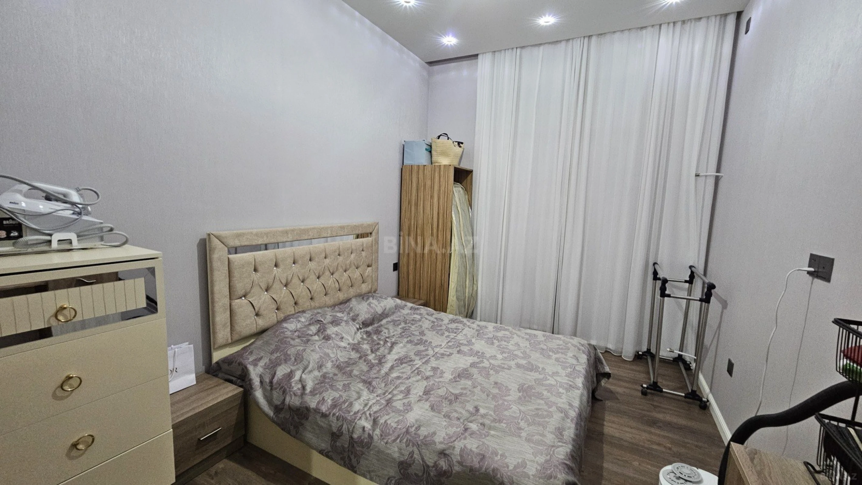 Satılır 2 otaqlı mənzil 59 m²