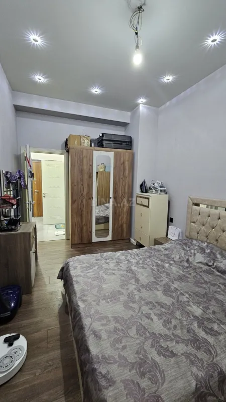 Satılır 2 otaqlı mənzil 59 m²