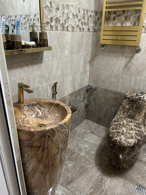 Satılır 3 otaqlı həyət evi 115 m²