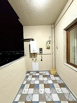 Satılır 2 otaqlı mənzil 67 m²