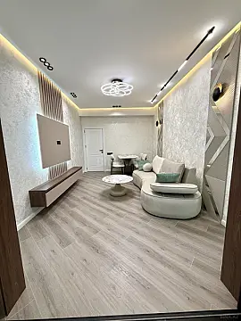 Satılır 2 otaqlı mənzil 67 m²