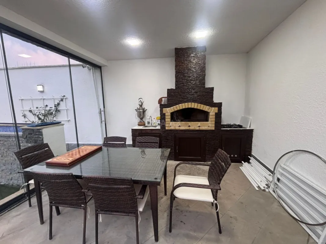 Satılır 4 otaqlı həyət evi 167 m²