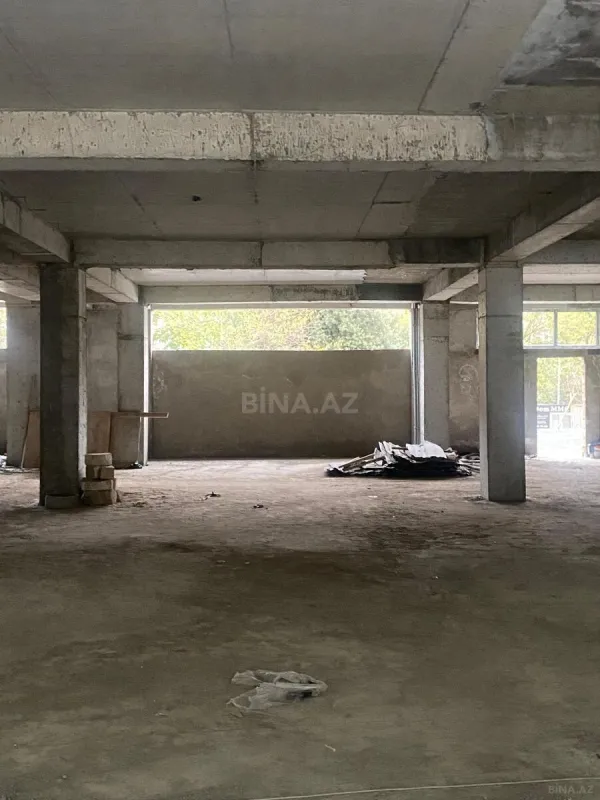 Satılır obyekt 495 m²