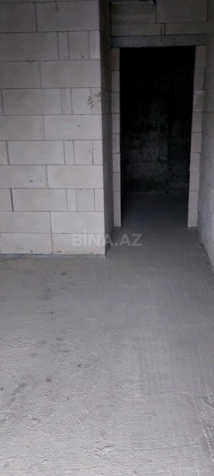 Satılır 2 otaqlı mənzil 98 m²