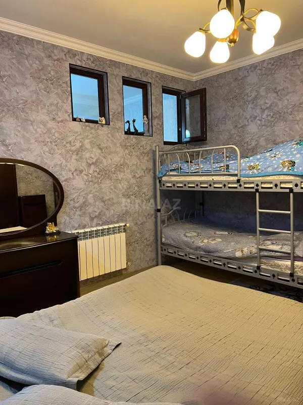 Satılır 2 otaqlı mənzil 85 m²