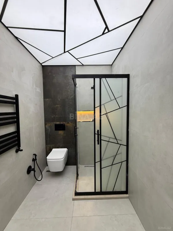 Satılır 3 otaqlı mənzil 105 m²