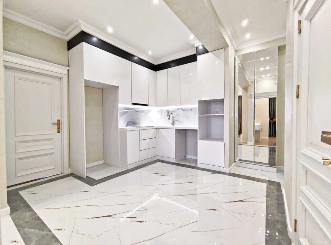 Satılır 3 otaqlı mənzil 74.5 m²