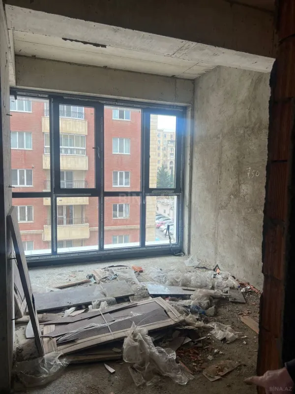 Satılır 2 otaqlı mənzil 67 m²