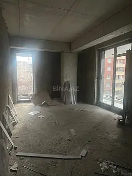 Satılır 2 otaqlı mənzil 67 m²