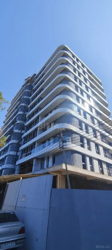 Satılır 2 otaqlı mənzil 67 m²